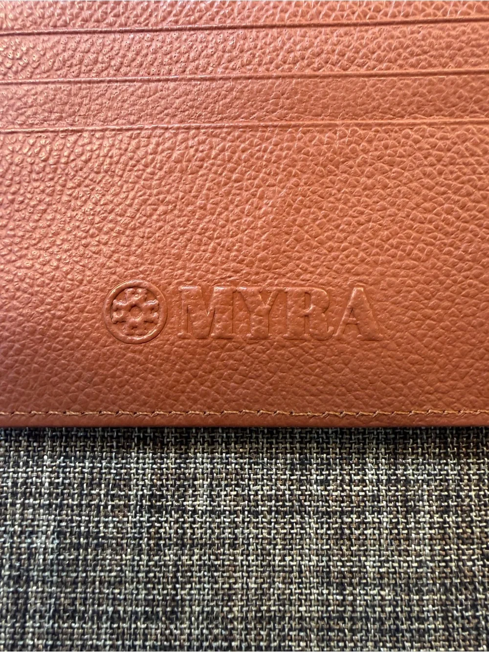 This Pastel Desert Sunrise Myra Leather, Canvas, Slots, Zips ,NWT Card Wallet